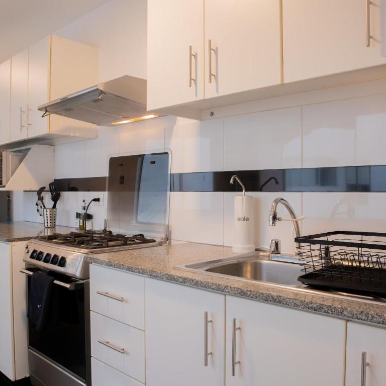 3BR Apartment in the Heart of Miraflores by Wynwood House - Apartment - 11