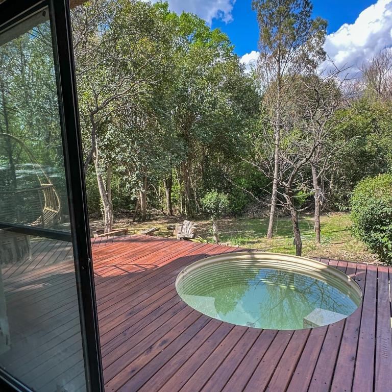 Casa de piedra con jardin y pileta - privada - Casa con 1 dormitorio - 1