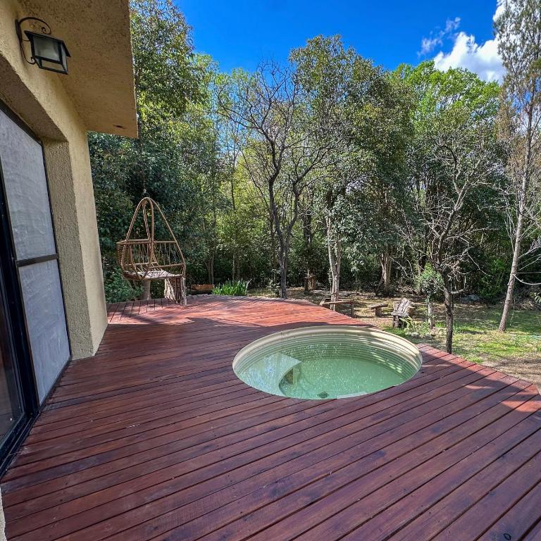Casa de piedra con jardin y pileta - privada - Casa con 1 dormitorio - 21