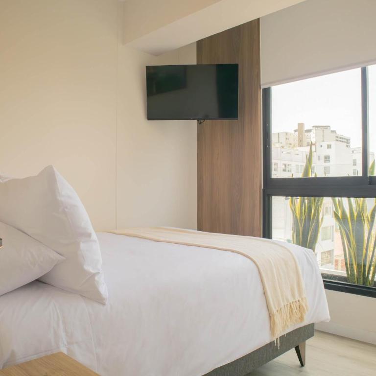 Modern Cozy 3BR with Terrace in Miraflores - Apartment - 17