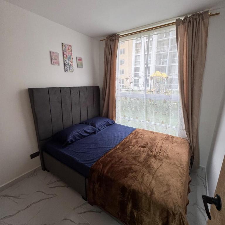Hermoso apartamento al norte de Armenia con parqueadero - Three-Bedroom Apartment - 8