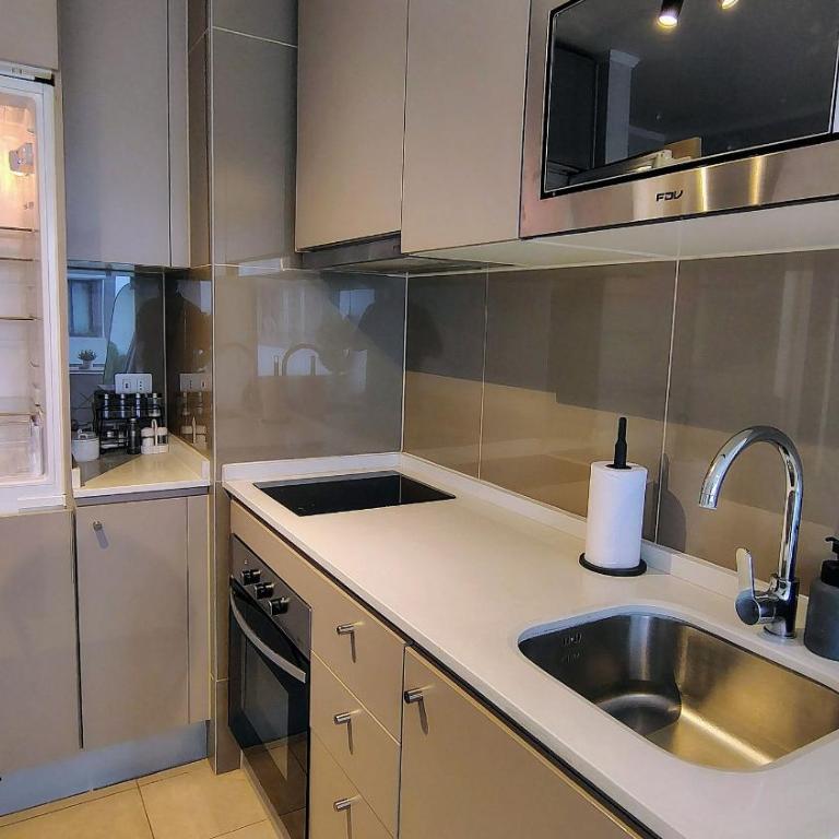 Beautiful and modern in front of Plaza Egaña - Apartment - 26