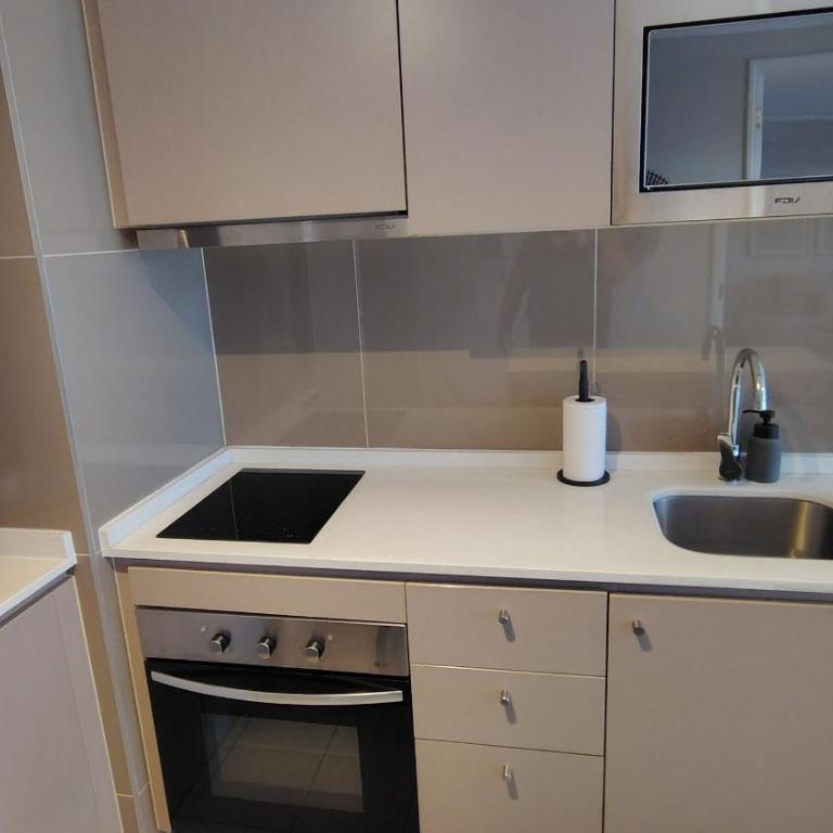 Beautiful and modern in front of Plaza Egaña - Apartment - 27