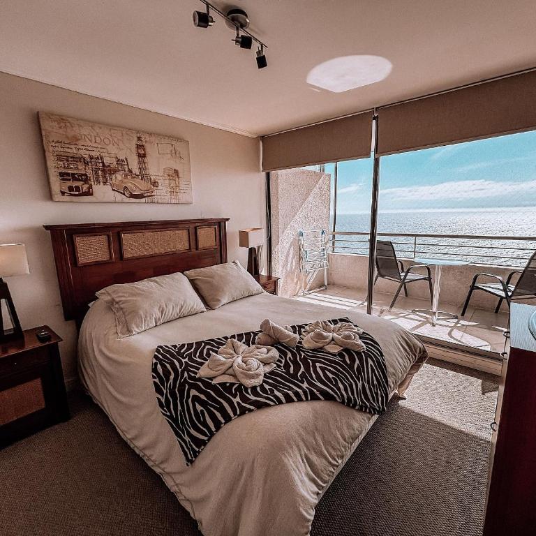 Comfortable apartment with a beautiful sea view - Apartment - 1