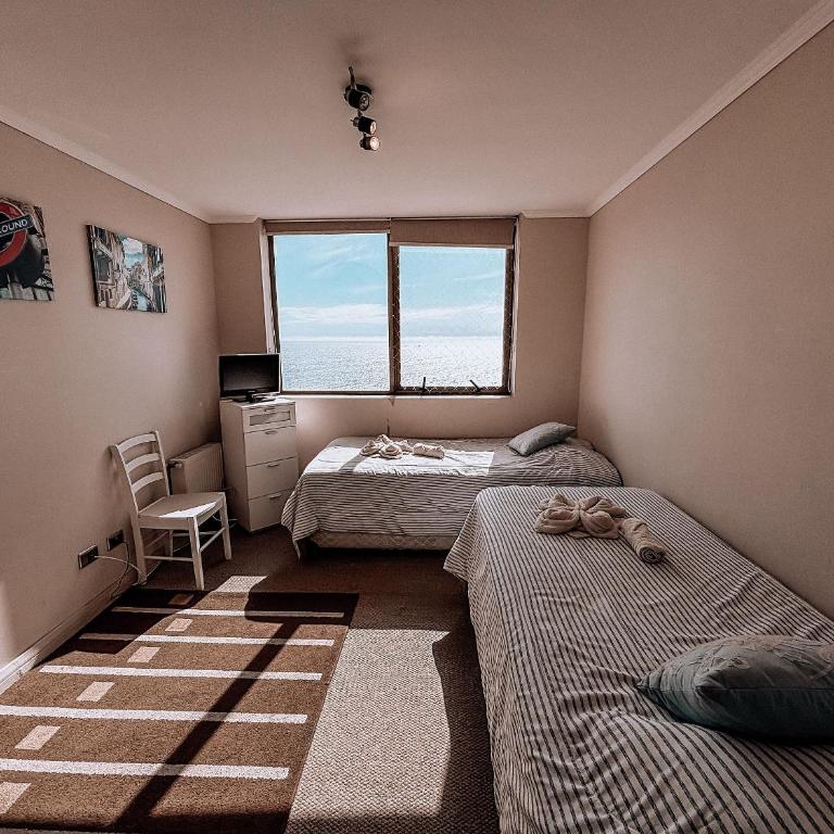 Comfortable apartment with a beautiful sea view - Apartment - 12