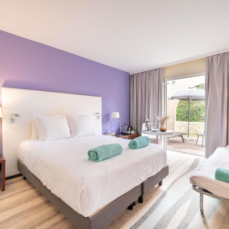 Mercure Antibes Sophia Antipolis - Superior Doppelzimmer mit Schlafsofa und Terrasse - 4