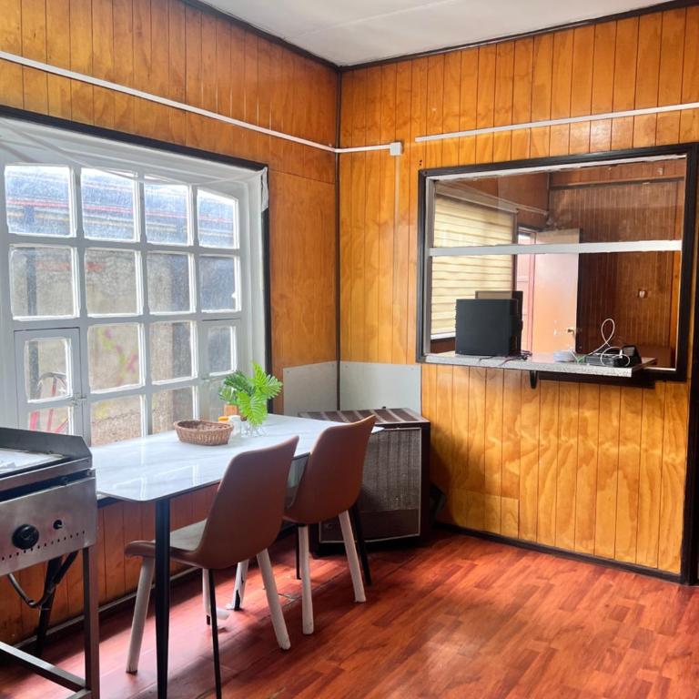 Casa España - Three-Bedroom House - 5