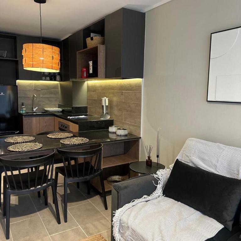 Estilo mariposa Central en distrito Icono - Two-Bedroom Apartment - 8