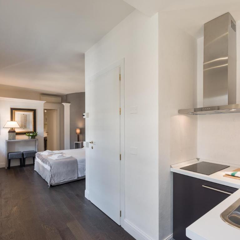Novella Goldoni Suite-by Florence Concierge - Appartamento Monolocale - 11