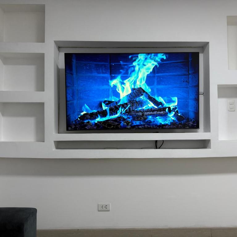 Apartamento moderno a 5 minutos de Plaza Norte - Three-Bedroom Apartment - 15