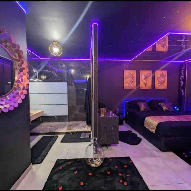La Gold Room jacuzzi et sauna - Suite - 2