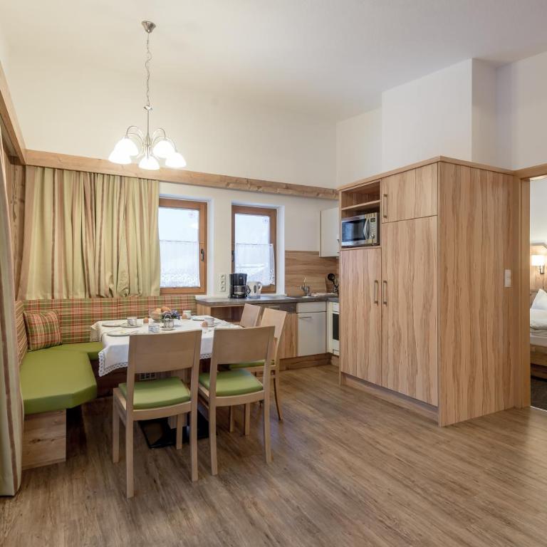 Ferienwohnungen Haus Daheim - Apartment mit 2 Schlafzimmern - 2