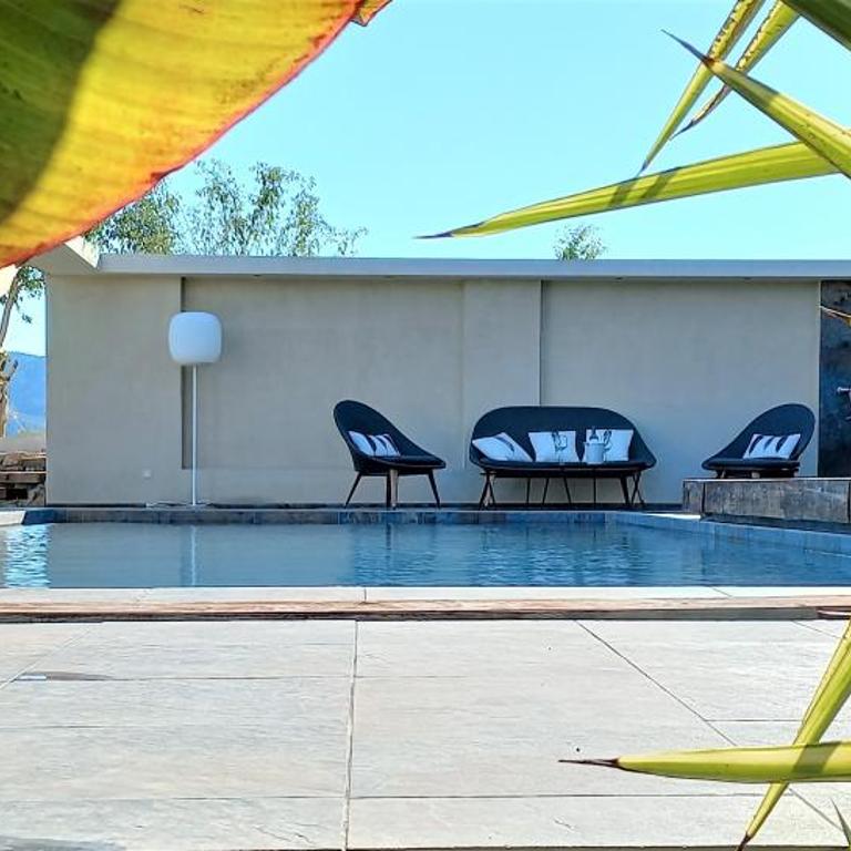 Luxueux appartement dans propriété contemporaine, jardin privatif, piscine - Apartment mit 2 Schlafzimmern - 17
