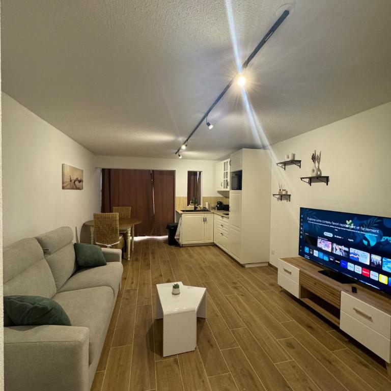 Grand Studio de Vacances à Gruissan - Apartamento de 1 dormitorio - 4