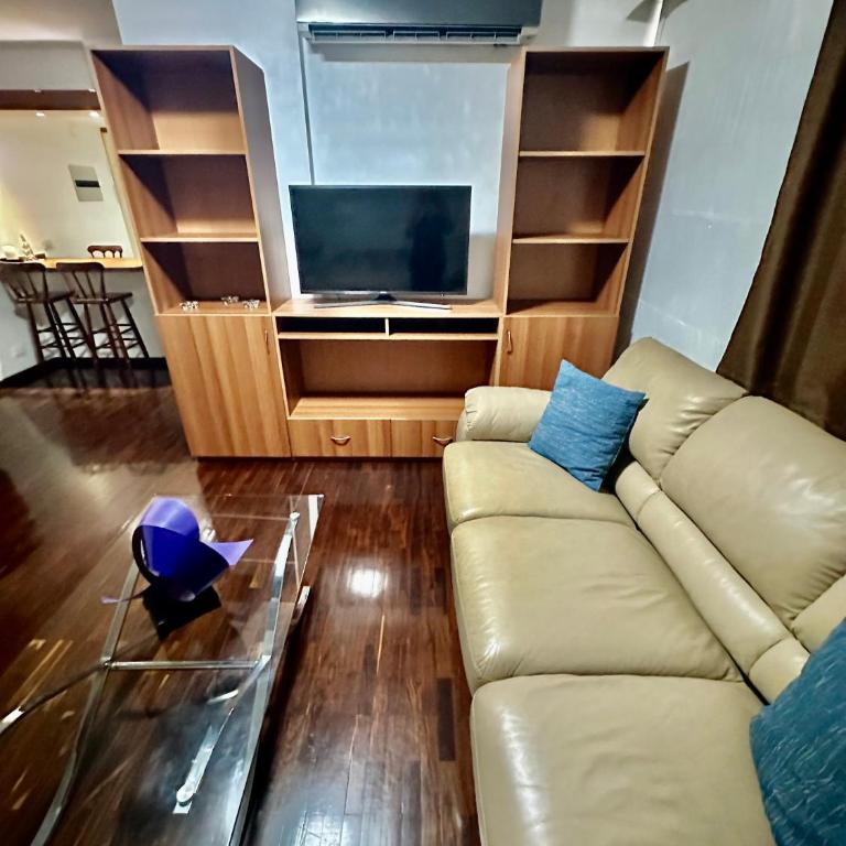 Suite Ejecutiva full equipo en Los Palos Grandes - One-Bedroom Apartment - 8