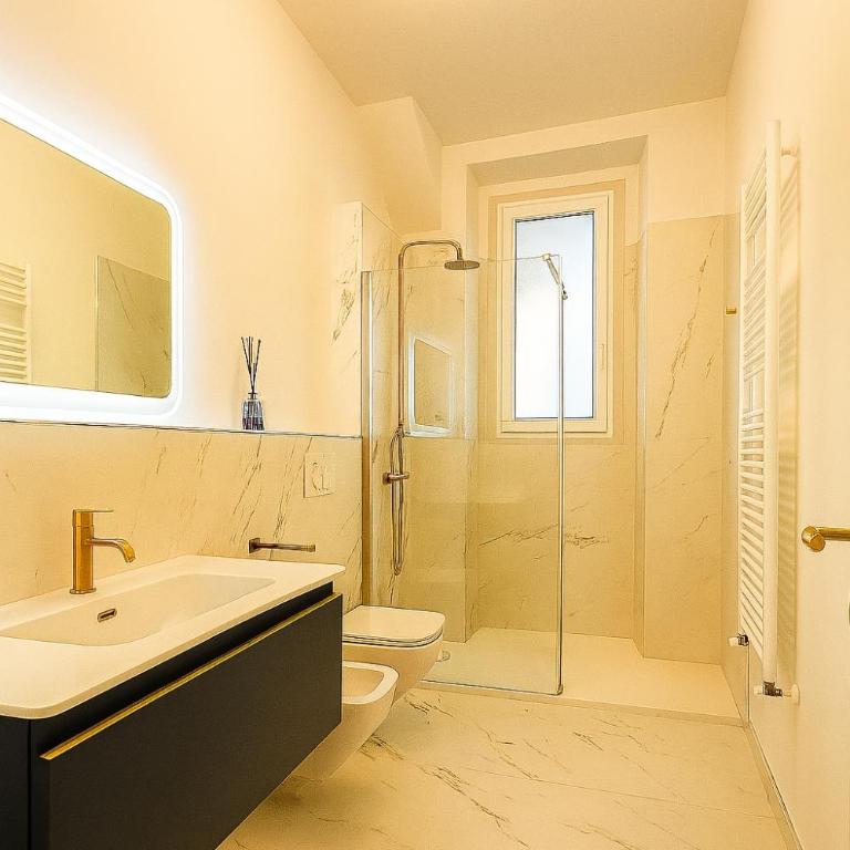 Casa Fiore - Three-Bedroom Apartment - 3