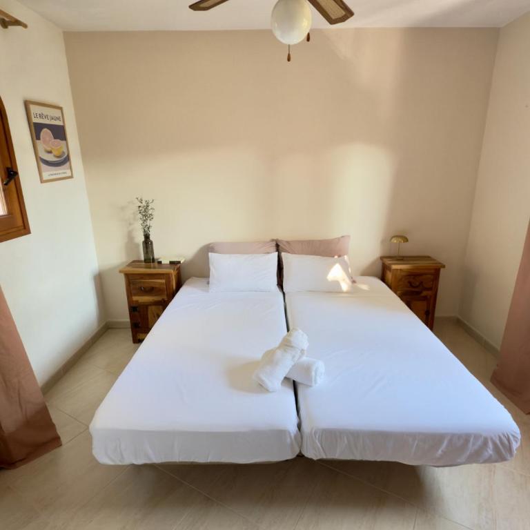 Beautiful Spacious Villa with Mountain View and Private Pool - Villa con piscina privada - 8