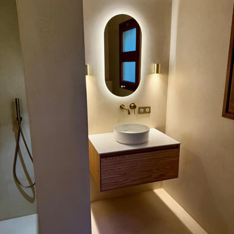 Beautiful Spacious Villa with Mountain View and Private Pool - Villa con piscina privada - 12