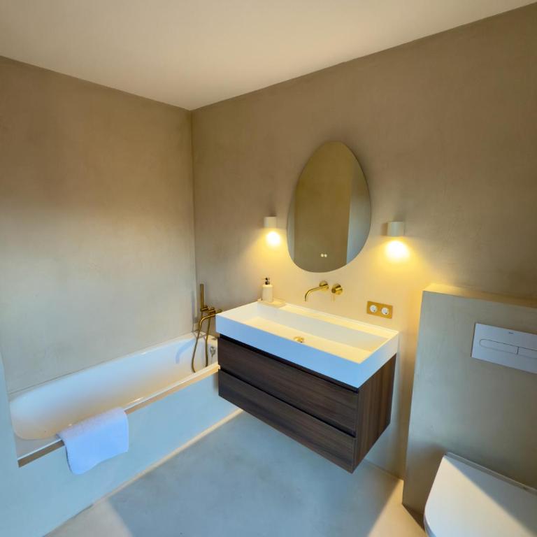 Beautiful Spacious Villa with Mountain View and Private Pool - Villa con piscina privada - 16
