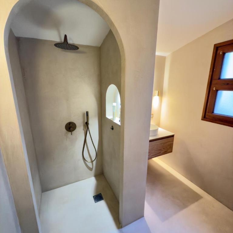 Beautiful Spacious Villa with Mountain View and Private Pool - Villa con piscina privada - 25