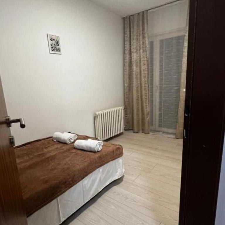 District 021 - Apartman sa 2 Spavaće Sobe - 2