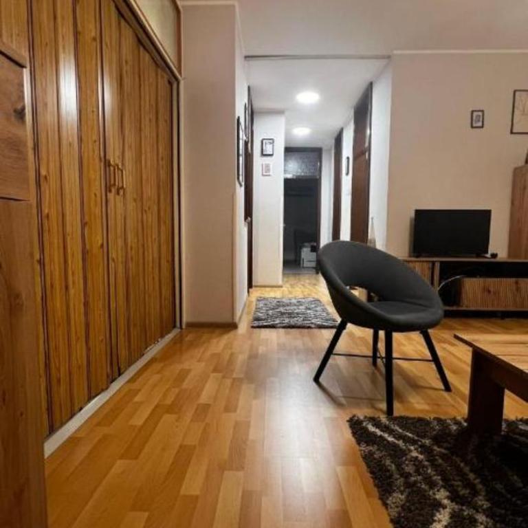 District 021 - Apartman sa 2 Spavaće Sobe - 4