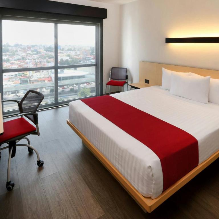 City Express Plus by Marriott Ciudad de México Mundo E - Habitación con cama grande - 12