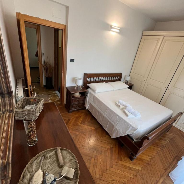 La finestra su Genova - Appartamento con 2 Camere da Letto - 10