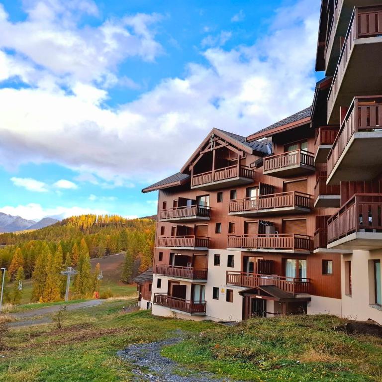 Appart 6 pers à 1800m, vue superbe, ski aux pieds - Apartment mit 3 Schlafzimmern - 5