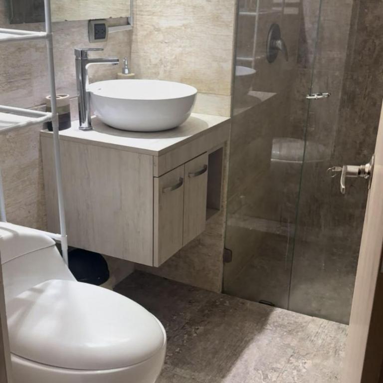 Apto 90mts- Estadio El Campin Movistar Arena -Galerías-Private Parking- 6 personas - Apartamento de 2 dormitorios - 10