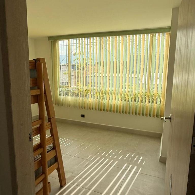 Apto 90mts- Estadio El Campin Movistar Arena -Galerías-Private Parking- 6 personas - Apartamento de 2 dormitorios - 25