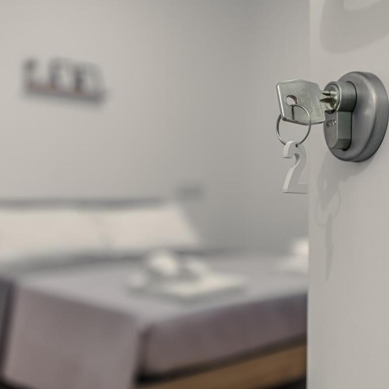 Tury's House - Double Room with Private Bathroom - 3