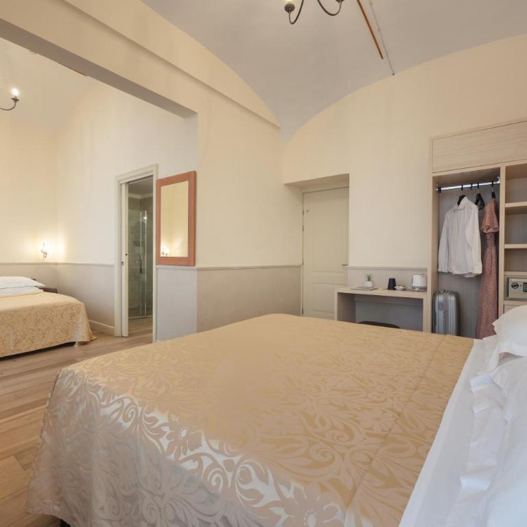 Hotel Flavia - Camera Familiare con Bagno Privato - 6