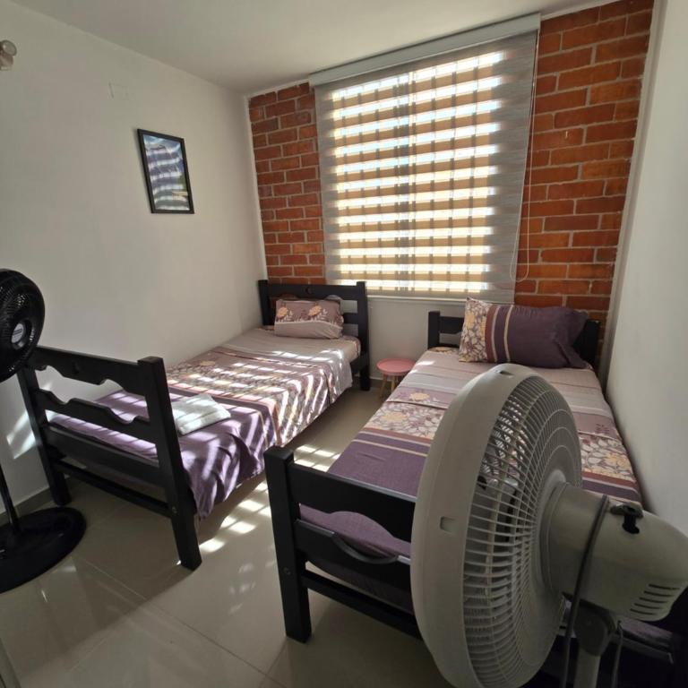 Espectacular Apto de 3 Habitaciones con piscina y parqueadero gratuito excelente relacion calidad precio - Apartamento de 3 dormitorios - 14