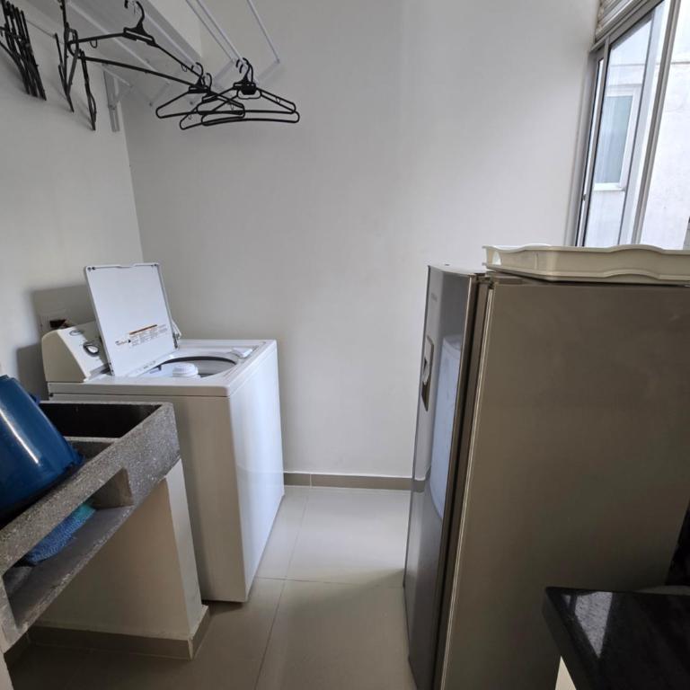 Espectacular Apto de 3 Habitaciones con piscina y parqueadero gratuito excelente relacion calidad precio - Apartamento de 3 dormitorios - 20