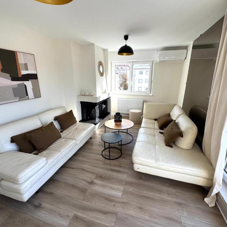 L'Attique de la Taillanderie Climatisé - Appartement avec Terrasse - 1