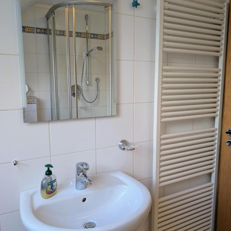 Ferienwohnung Hof Zürnen - Appartement 3 Chambres - 32