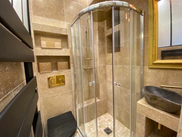 Elegant appartement dans ancien hotel particulier - Apartment mit 1 Schlafzimmer - 8