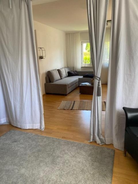 ruhiges Appartement im Grünen - schnell zur Messe - One-Bedroom Apartment - 13