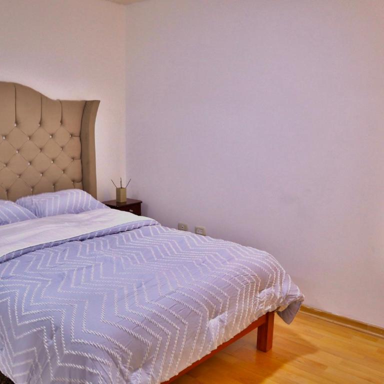 Lindo depa cerca a huacachina - Three-Bedroom Apartment - 7