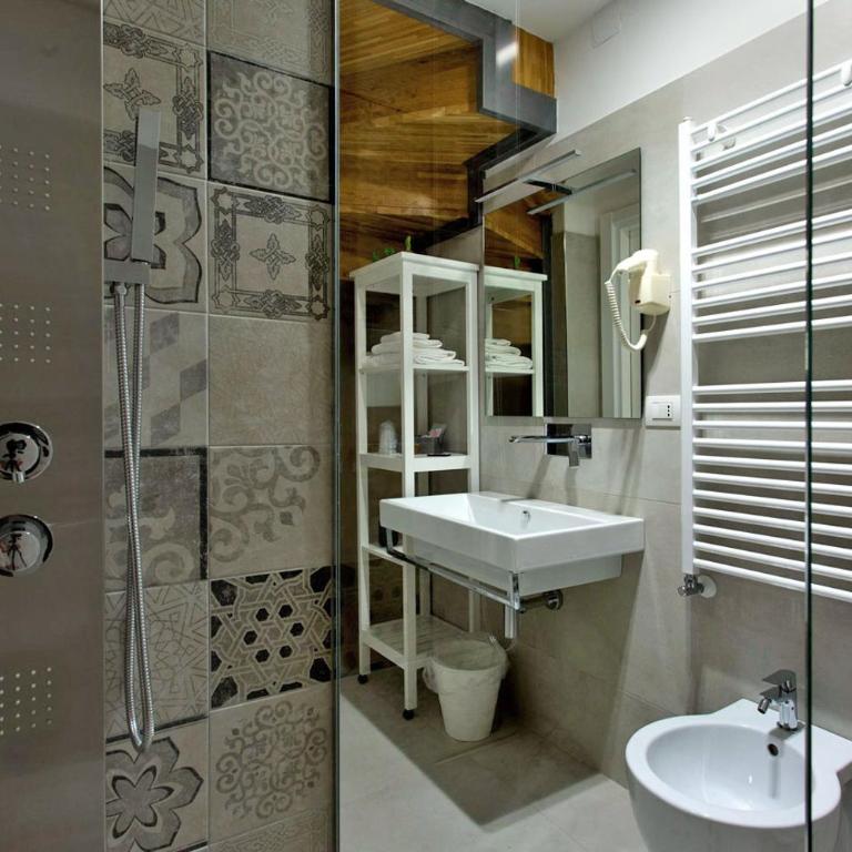 Lo Strazzo - Comfort Rooms - Camera Quadrupla - 8