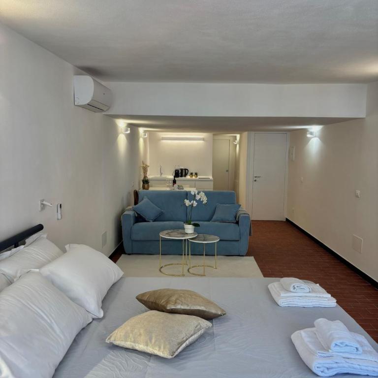 Sea Breeze - Two-Bedroom Apartment - 18