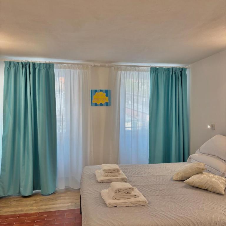 Sea Breeze - Two-Bedroom Apartment - 3