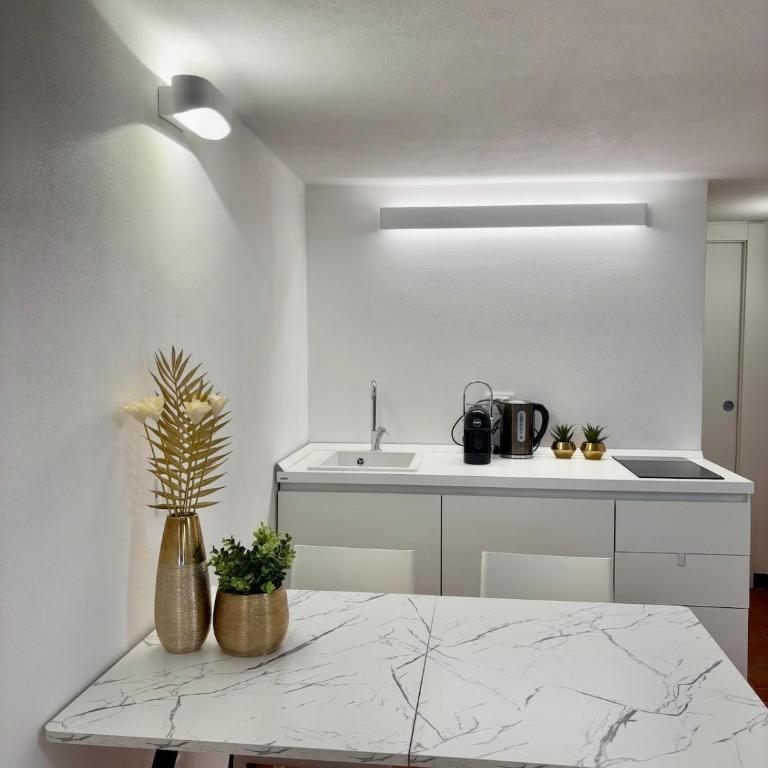 Sea Breeze - Two-Bedroom Apartment - 20