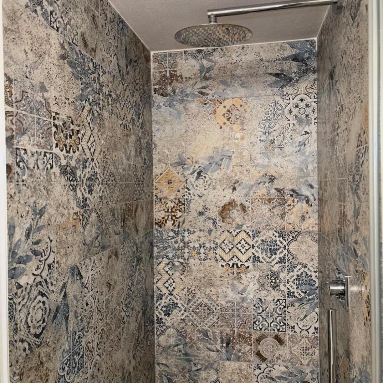 Sea Breeze - Two-Bedroom Apartment - 33