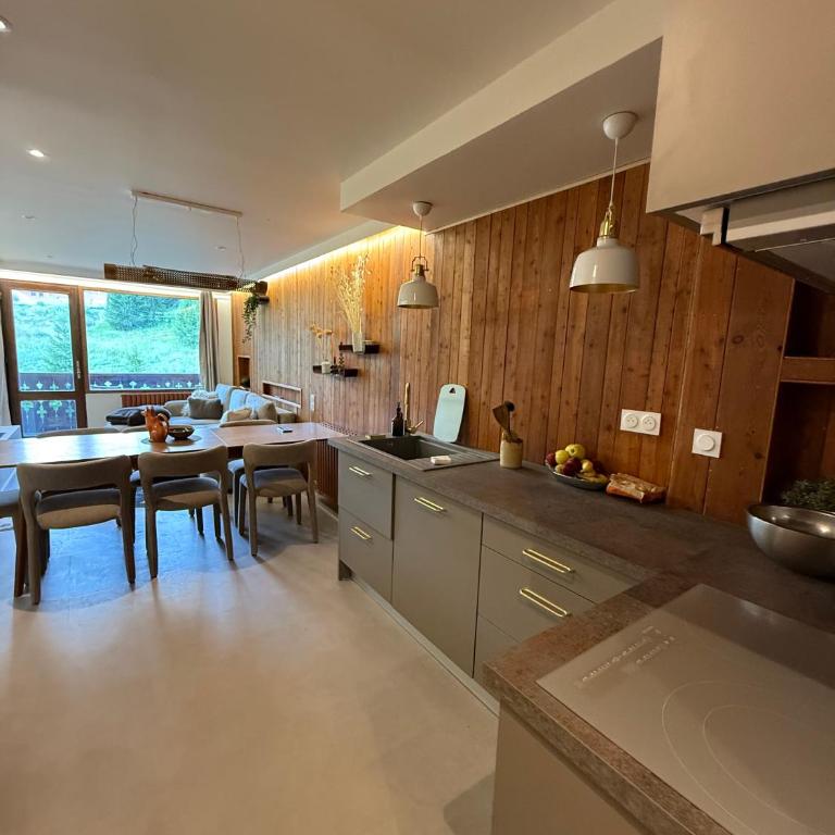 Appart proche des pistes avec terrasse à Vars - Appartement 3 Chambres - 48