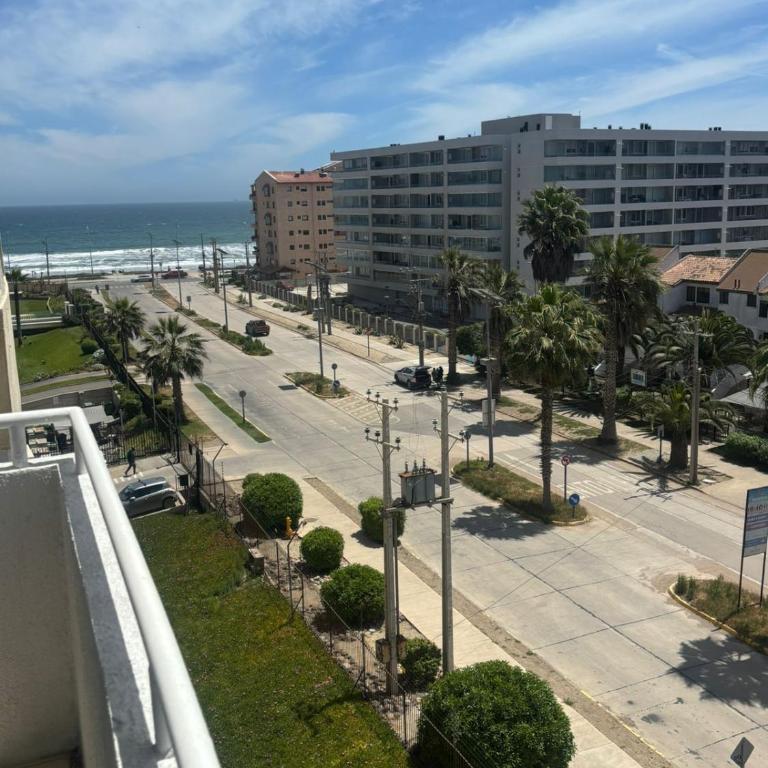 Acogedor departamento familiar en la Playa - Three-Bedroom Apartment - 1