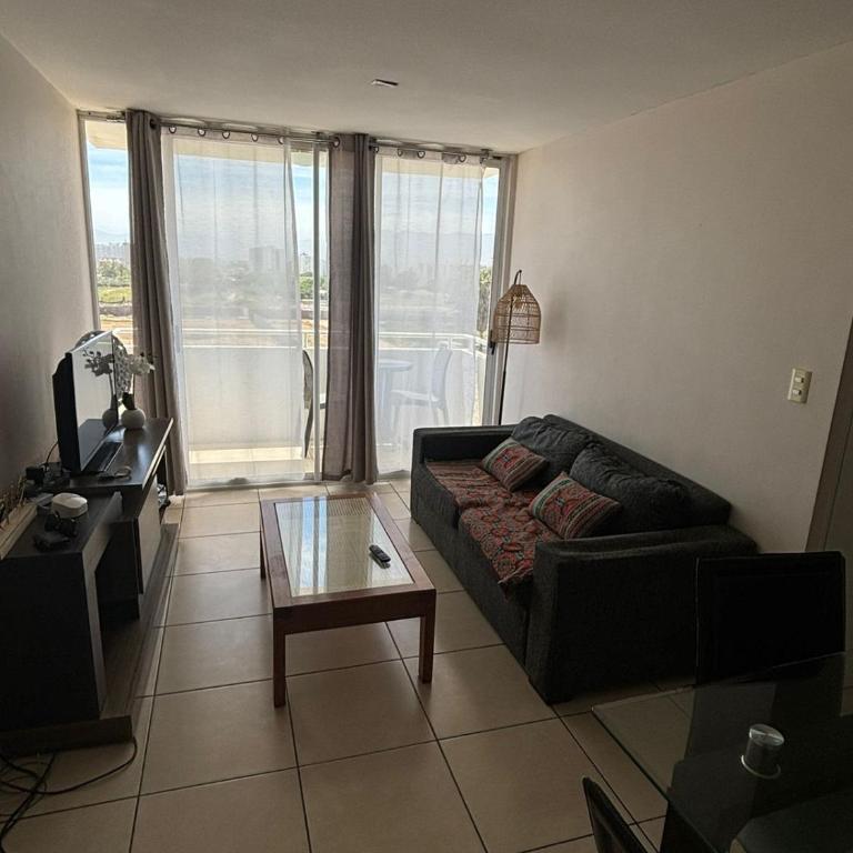Acogedor departamento familiar en la Playa - Three-Bedroom Apartment - 2