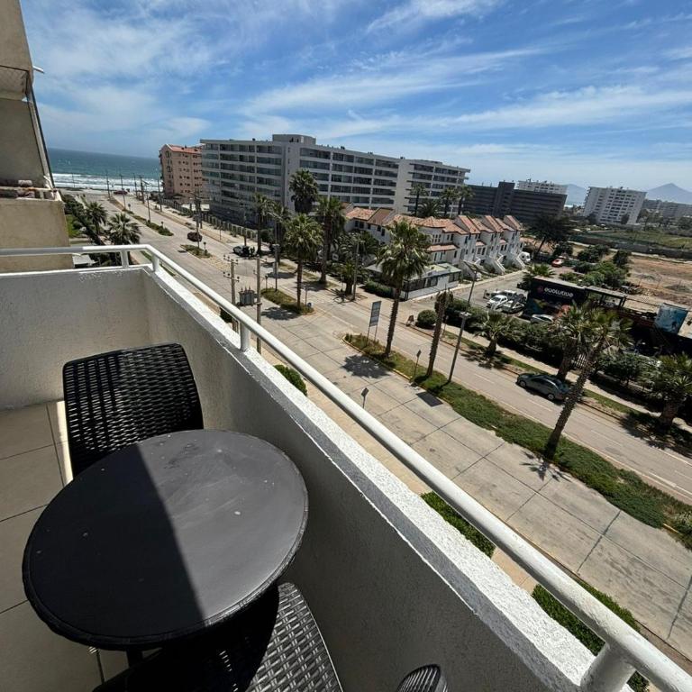 Acogedor departamento familiar en la Playa - Three-Bedroom Apartment - 13