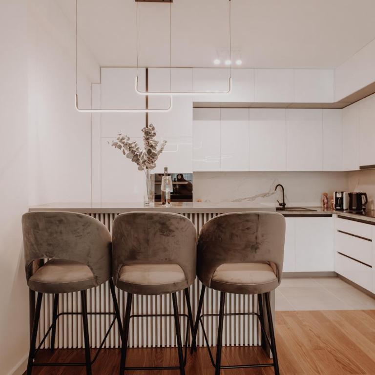 BLuxe Residence - One-Bedroom Apartment - 22